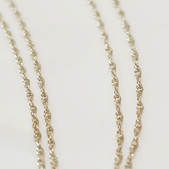 10k Mother and Child White and Yellow Gold Diamond Pendant on 10k Chain Necklace - Picture 13 of 16